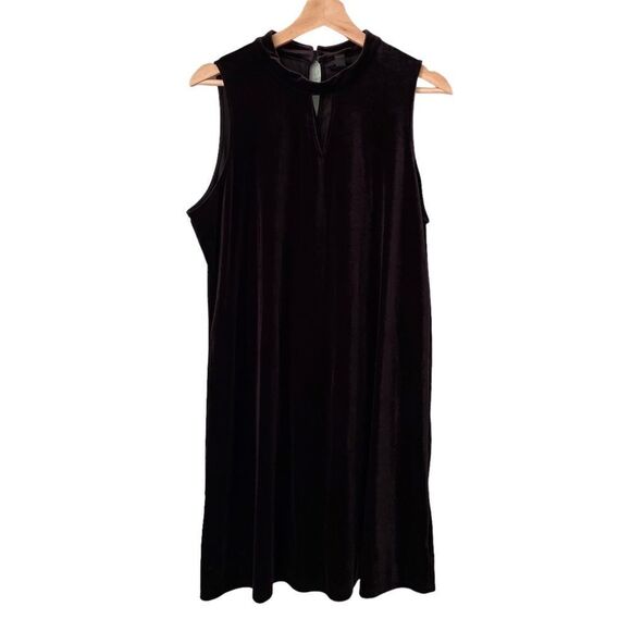 Worthington Dress Shift Black Velvet Sleeveless Halter Neck Cutout in Size XL - Picture 2 of 14